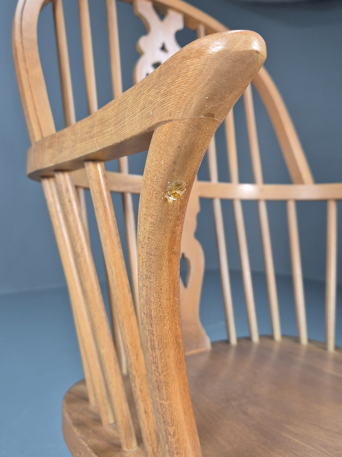 Vintage Wheelback Windsor Chair Elm and Beech Twentieth Century  EB10694 VDIN14