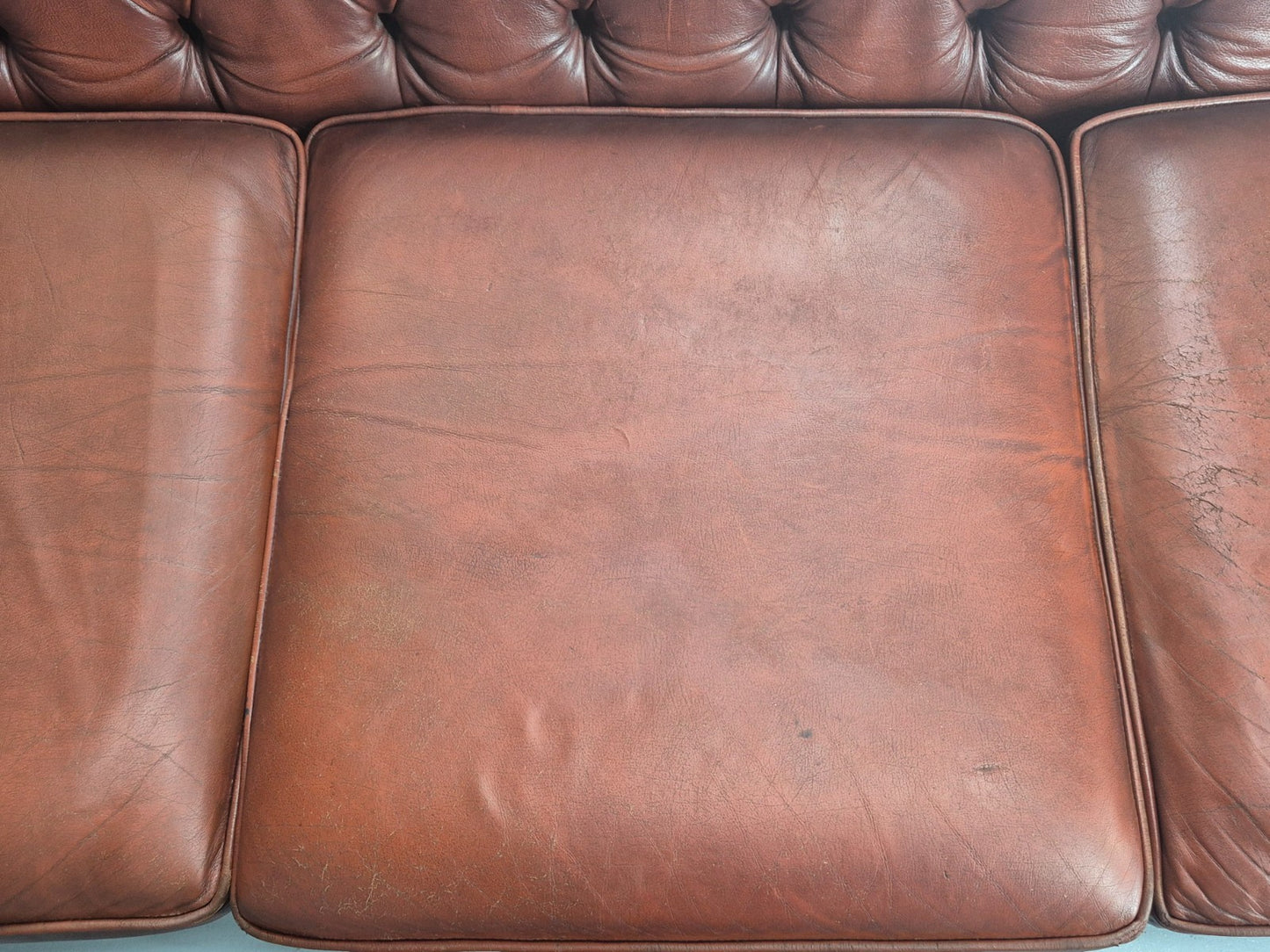 3 Seater Chesterfield Sofa Red Leather Studded Vintage EB11022 VCHE22