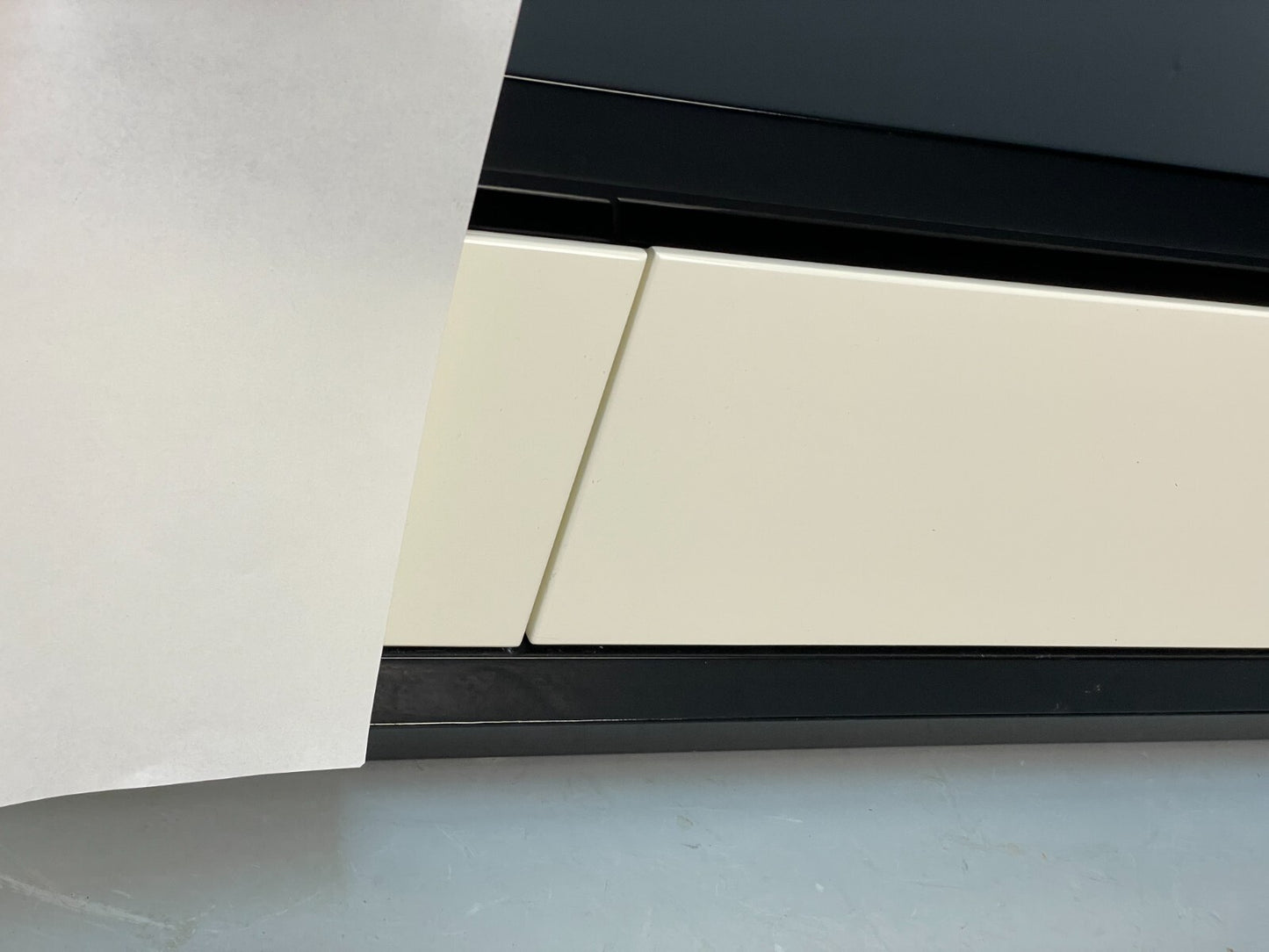 Italian Gloss Black & Off White 1980s Style Tv Unit With Drawers EB8686 MWOO - UKDK FURNITURE