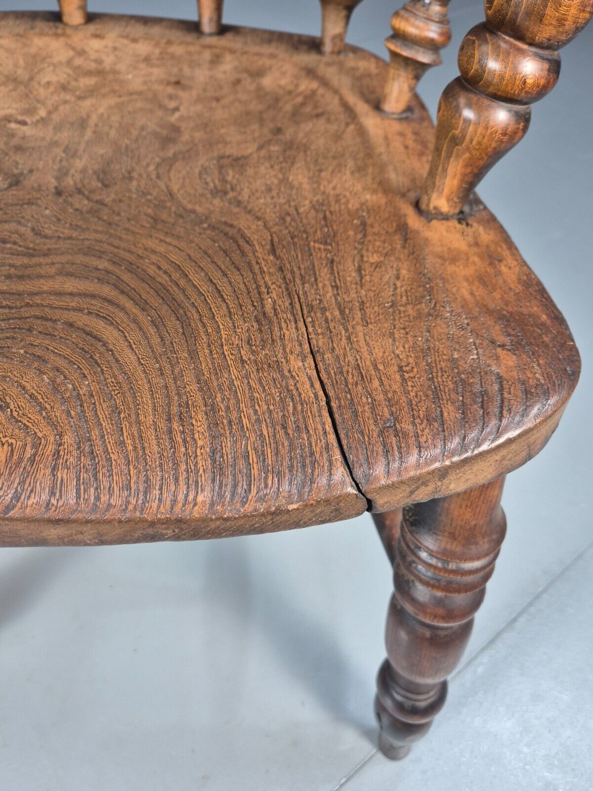 Vintage Oak Captains Chair Turned Stretchers Antique EB9030 VDIN - UKDK FURNITURE