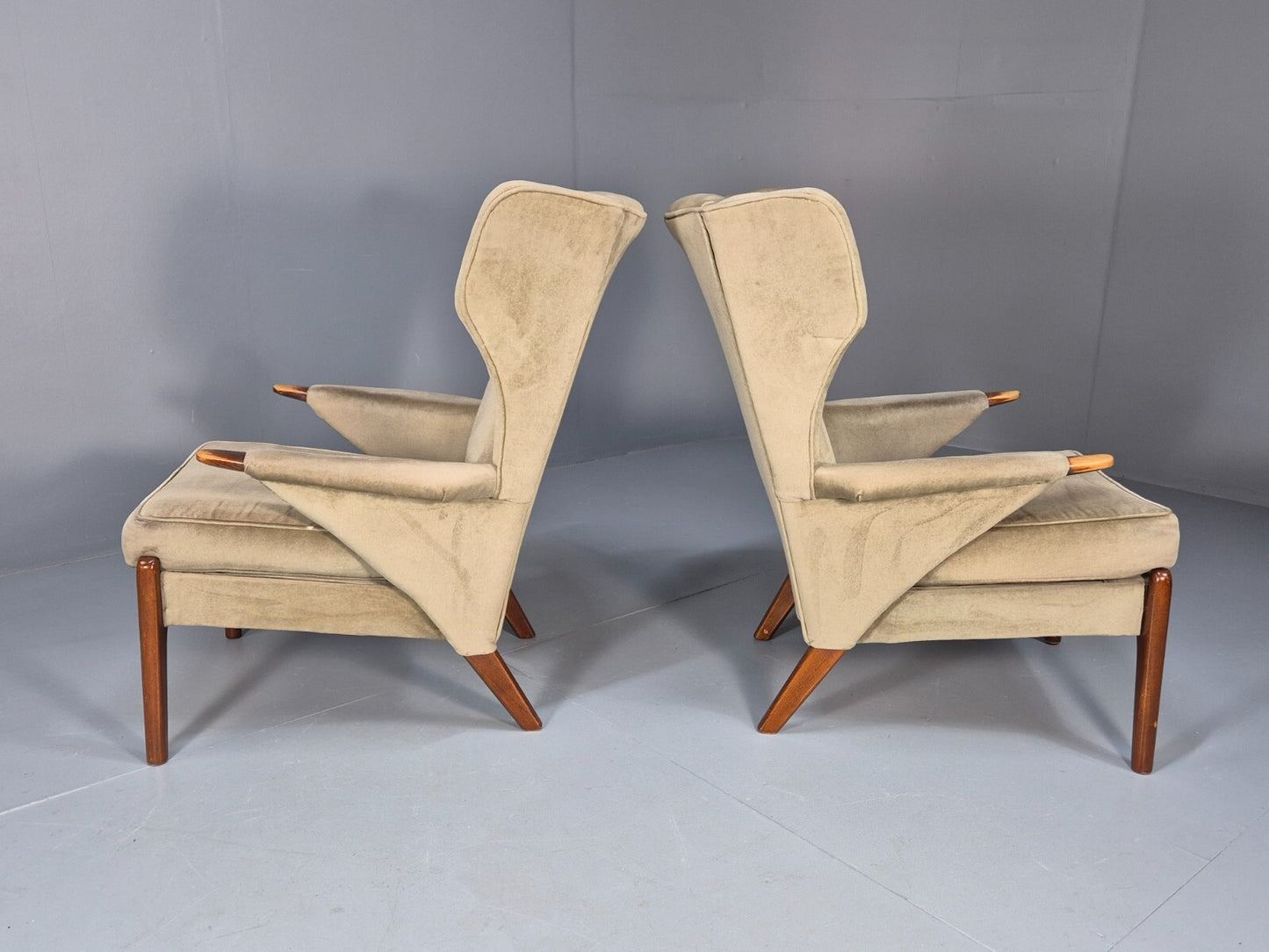 2 Parker Knoll Vintage Lounge Chairs PK900/6 Green 1970s Retro EB9786 MNOR - UKDK FURNITURE