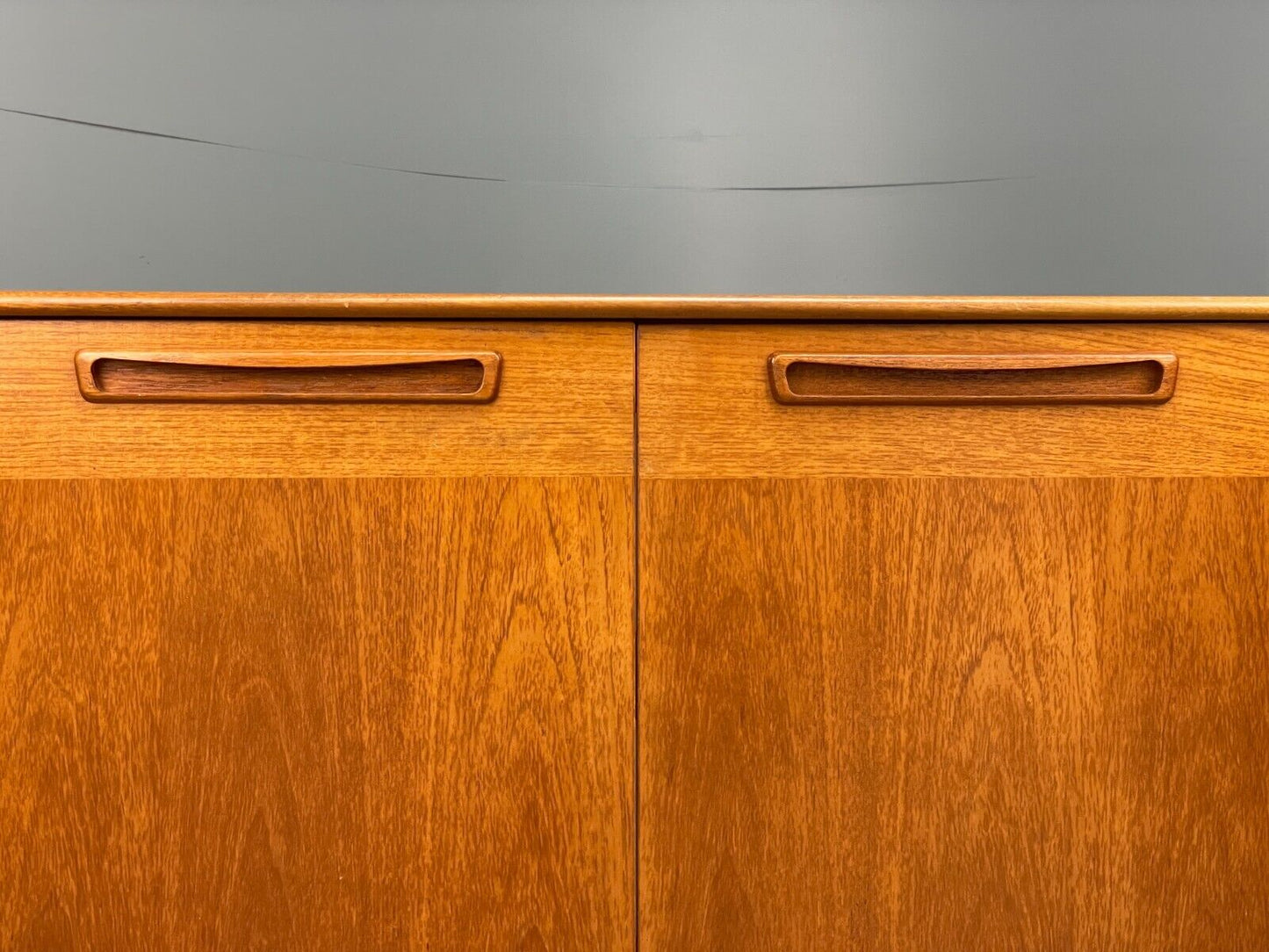 Vintage Teak Extending Home Drinks Bar By Reeds Furniture Shelving EB9119 MWOO - UKDK FURNITURE
