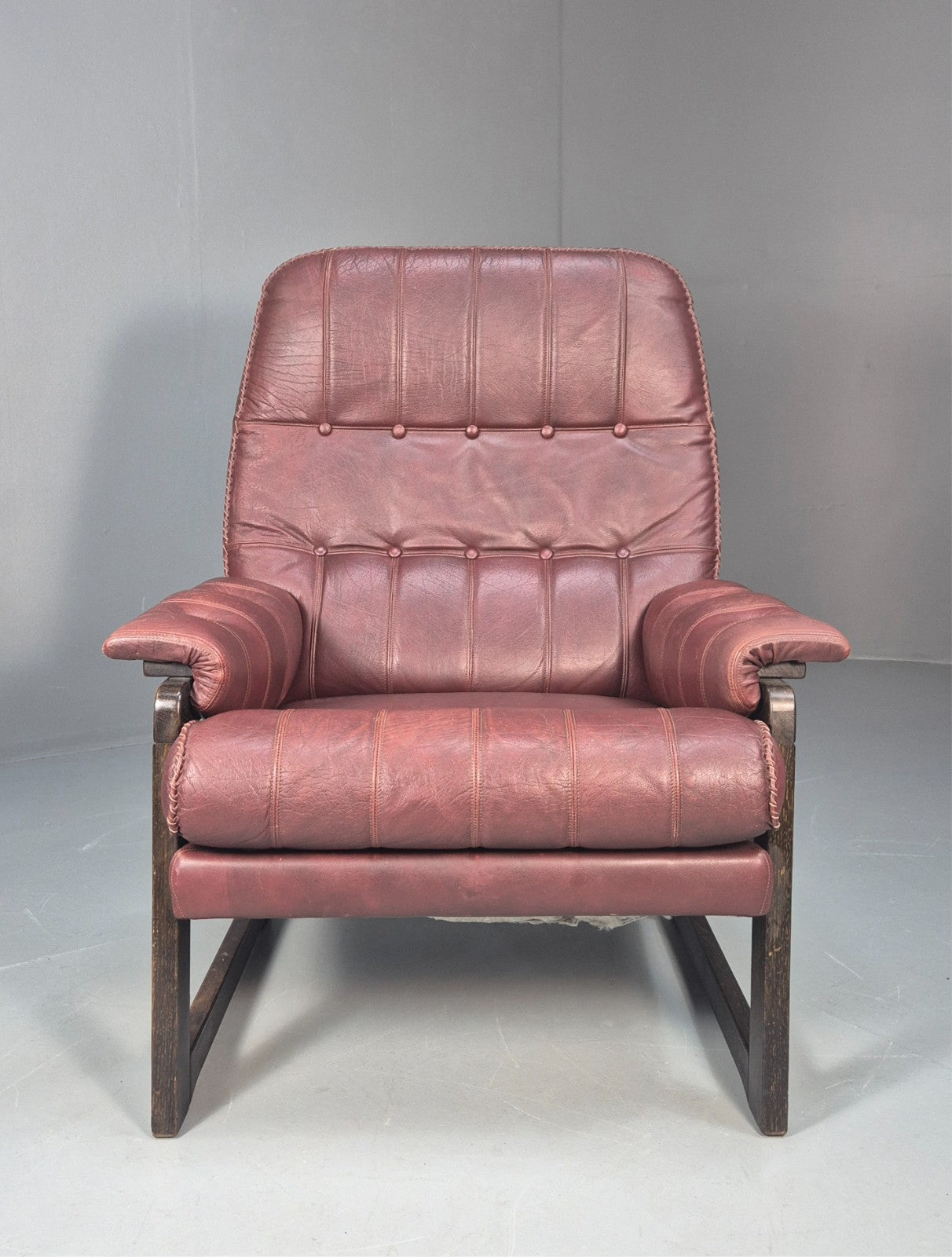 Vintage Danish Burgundy Leather 1980s Retro Lounge Chair MCM EB9793 MNOR - UKDK FURNITURE