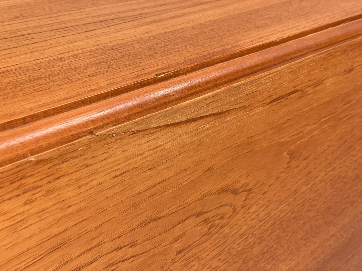 Vintage Teak Drop Leaf Dining Table By Jentique EB9767 MWOO - UKDK FURNITURE