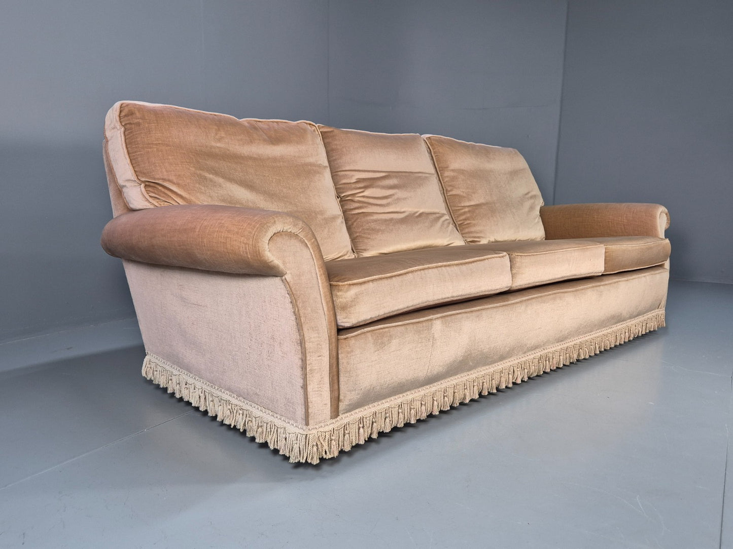 1970s Gold Velour Luxury Three Seater Settee tassels Retro   EB10632 V3SS2