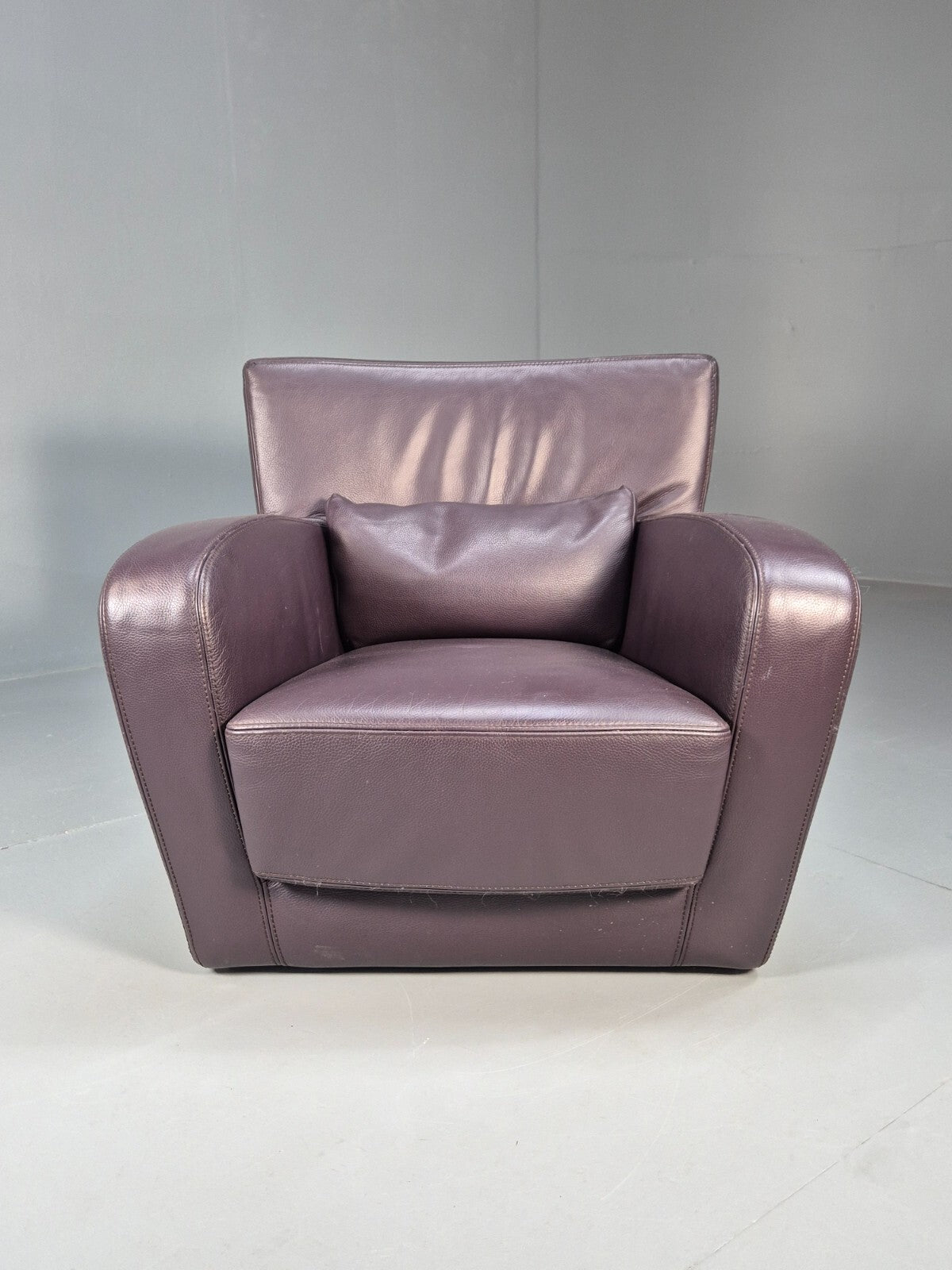 A Vintage Ligne Roset Jonathan Burgundy Leather Club Chair EB9458 MNOR - UKDK FURNITURE