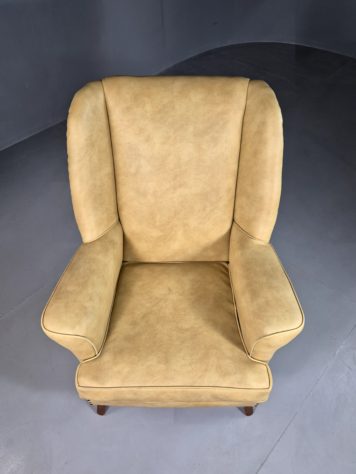 Vintage Wingback Lounge Chair Cream Vinyl Retro MCM 1950s EB6984 MNOR - UKDK FURNITURE