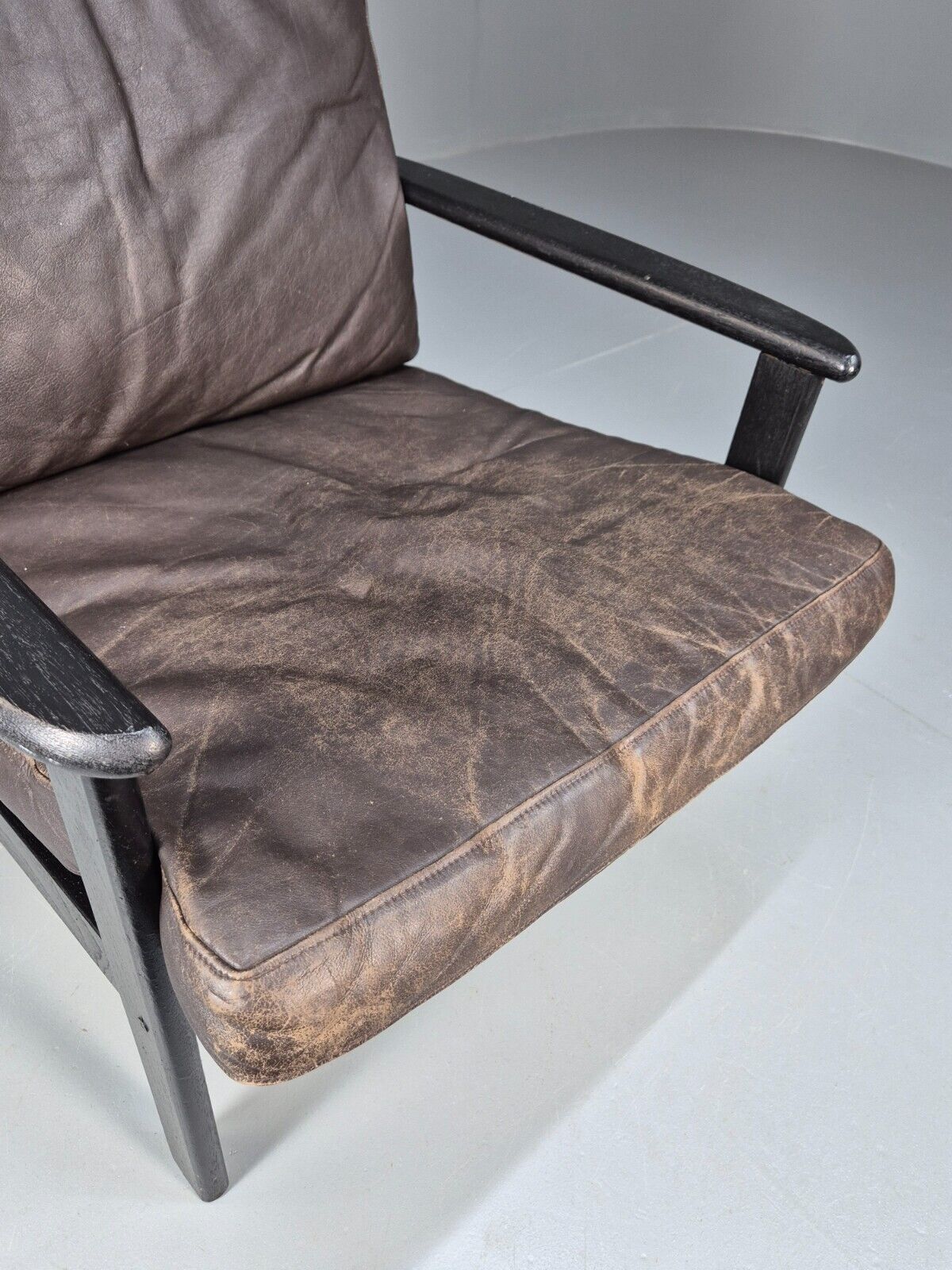 Vintage Danish Lounge Chair Brown Leather Beech Frame 1960s Retro EB8965 MNOR - UKDK FURNITURE