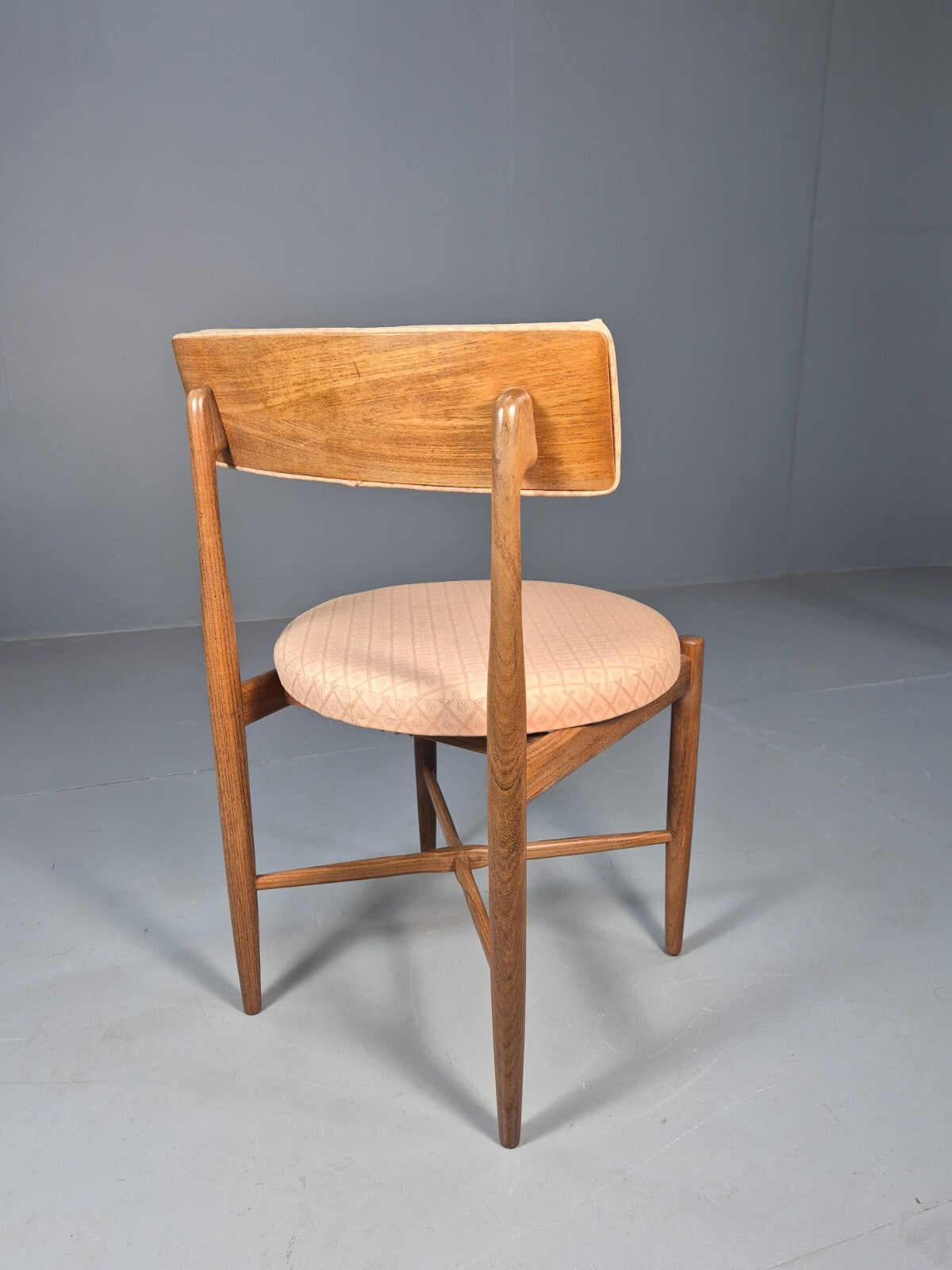 6 G Plan Round Seat Dining Chairs Pink Cotton Upholstery 1970s Retro EB9494 MDIN - UKDK FURNITURE