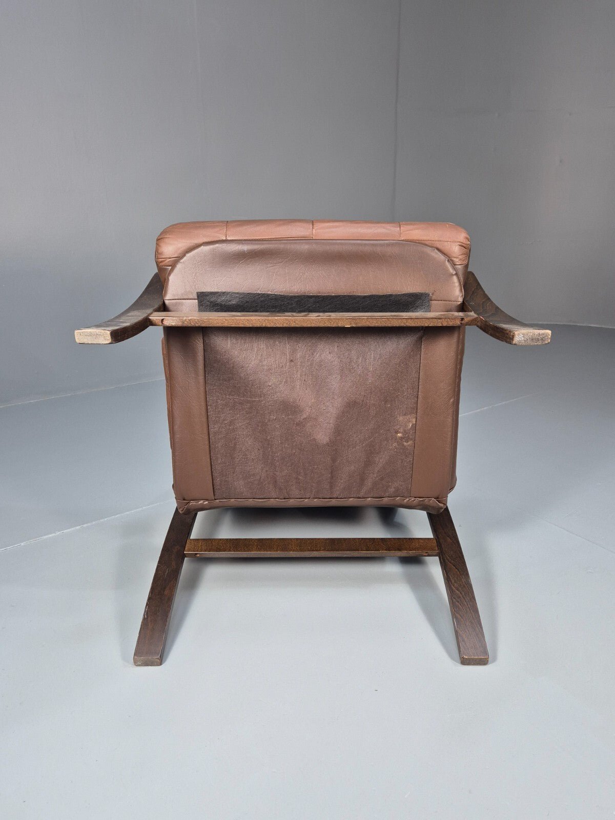 Vintage Danish Bentwood Lounge Chair Brown Leather Buttoned 1970s EB9486 MBEN - UKDK FURNITURE