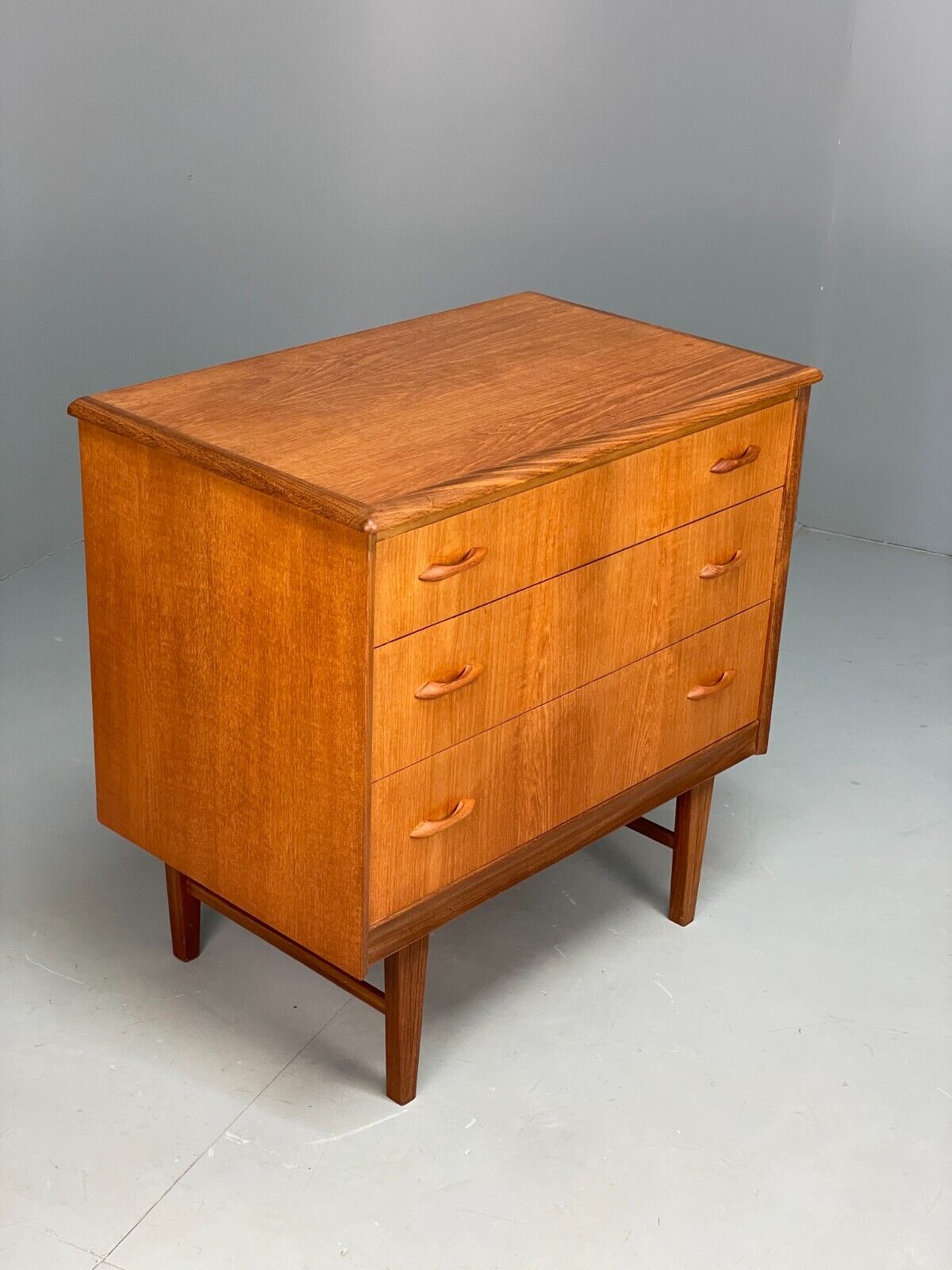 Vintage Teak Chest Of Drawers Compact Mid Century Design Storage EB9414 MWOO - UKDK FURNITURE