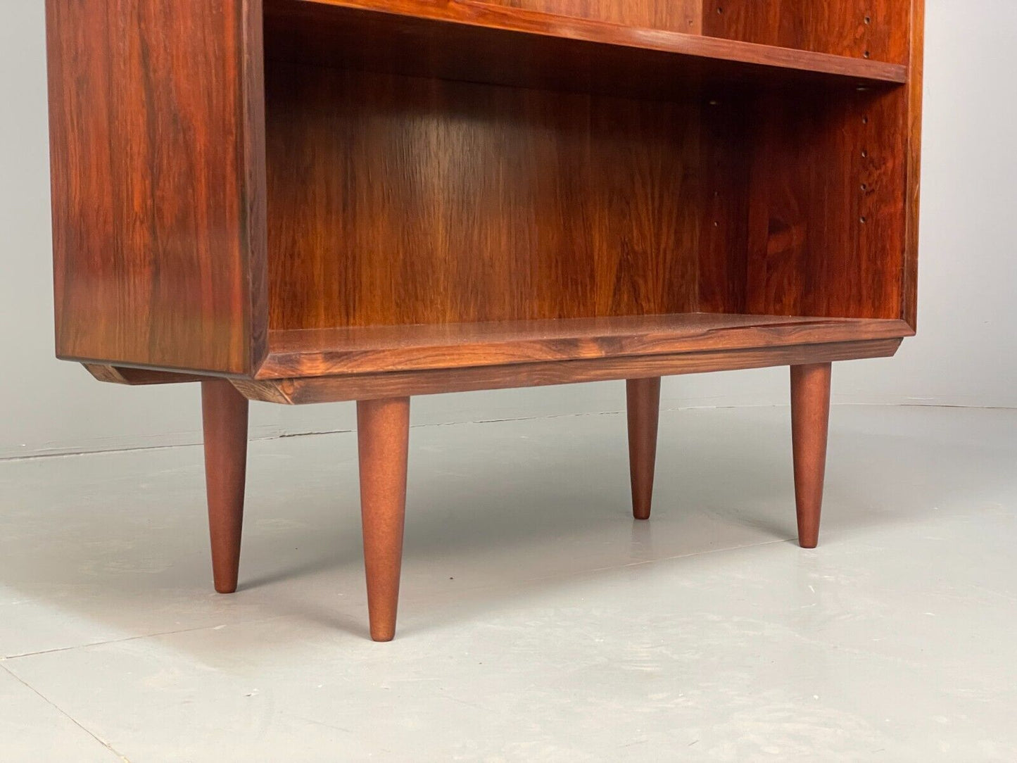 Vintage Danish Bookcase Shelving Unit By LYBY Møbler Adjustable EB9131 MWOO - UKDK FURNITURE