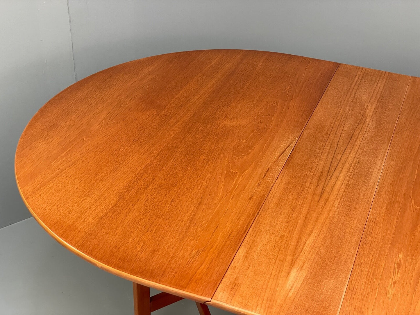 Vintage Teak Drop Leaf Dining Table By Jentique EB9767 MWOO - UKDK FURNITURE