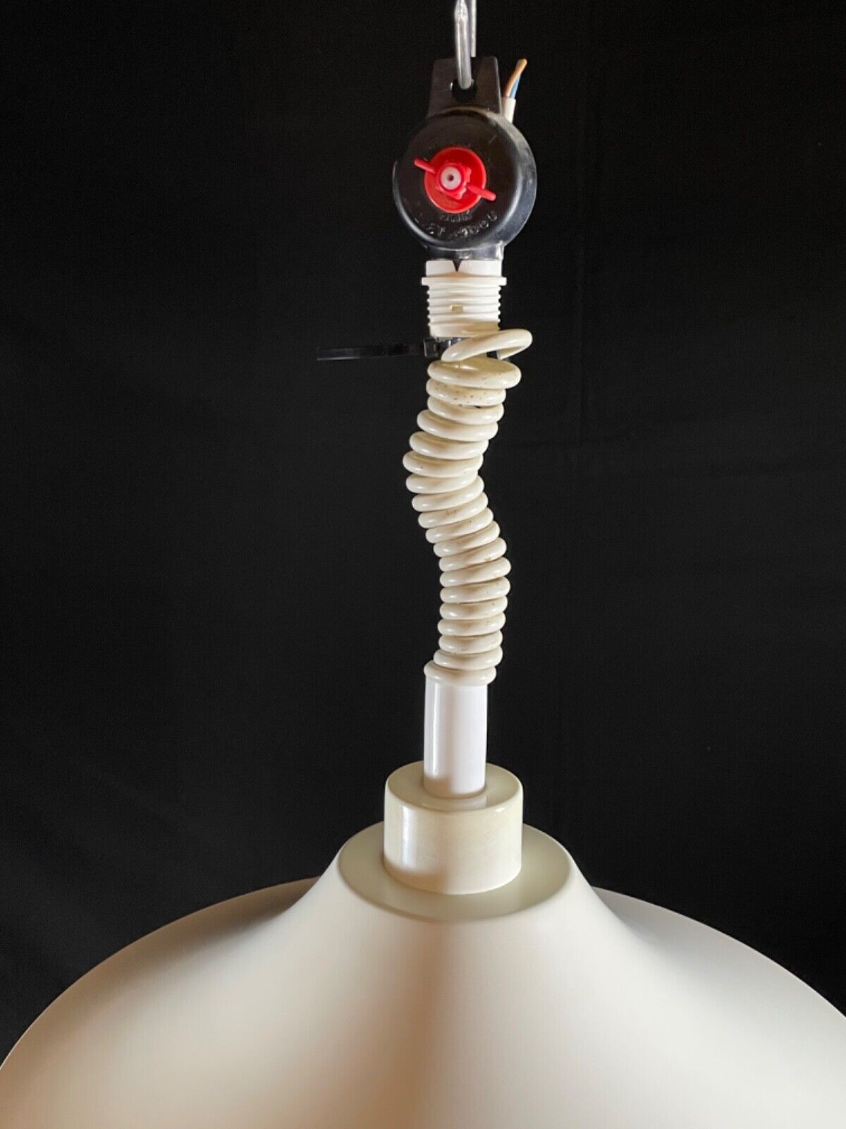 Danish Mid Century White Aluminium Pleated Light Pendent, MCM Retro EB5087 LCLW - UKDK FURNITURE