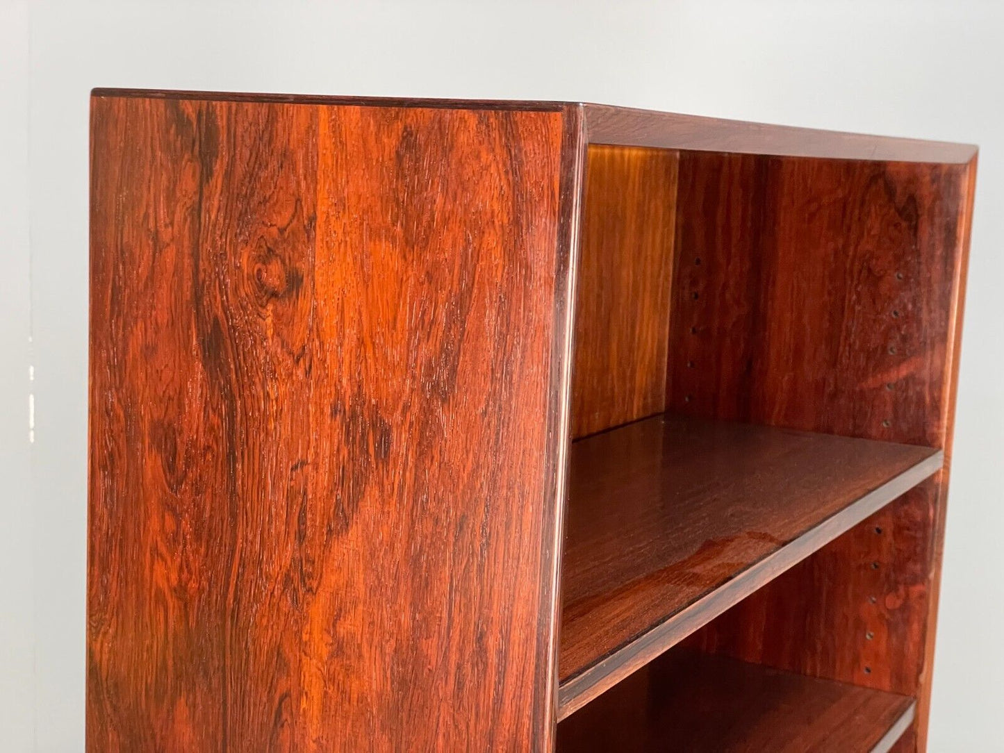 Vintage Danish Bookcase Shelving Unit By LYBY Møbler Adjustable EB9131 MWOO - UKDK FURNITURE