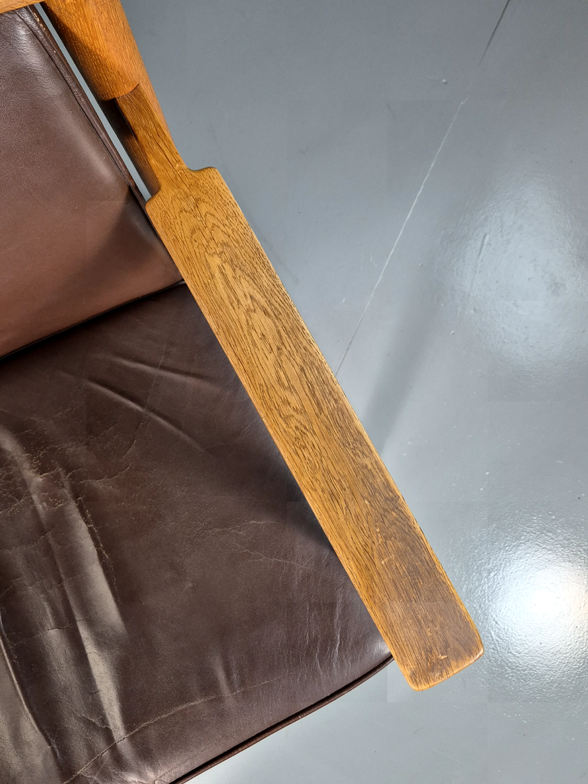 Vintage Scandinavian Elbow Chair Brown Leather Oak Frame Retro MCM EB7074 MNOR - UKDK FURNITURE