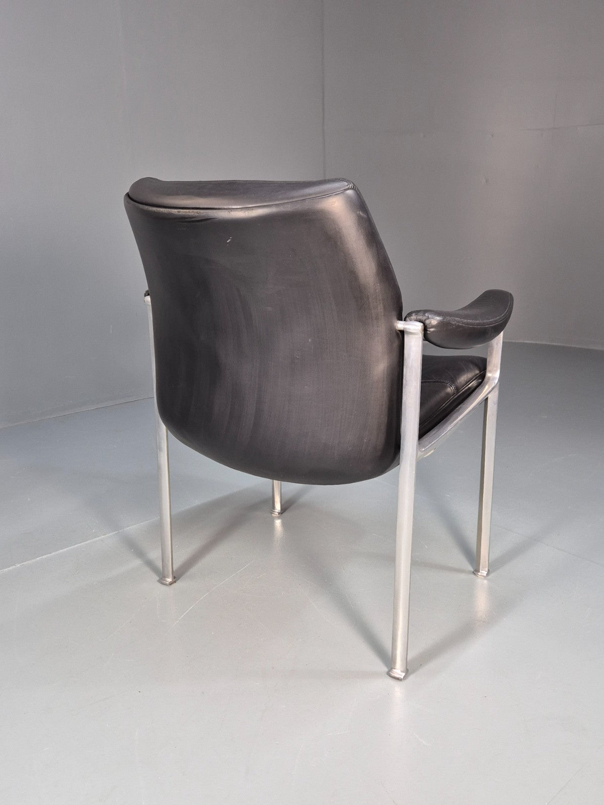 Roder Sohne Leather and Aluminium Boardroom Chair 1960s Retro MCM EB10616 MNOR9