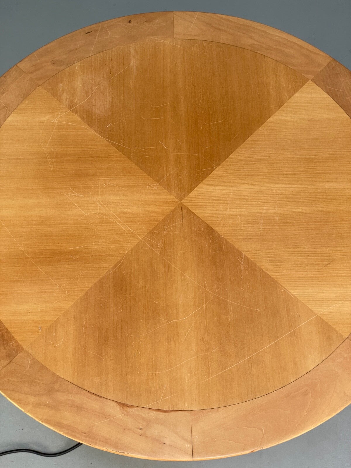 Circular Maple Coffee Table Height Adjustable Art Deco Themed Modern EB9439 MWOO - UKDK FURNITURE