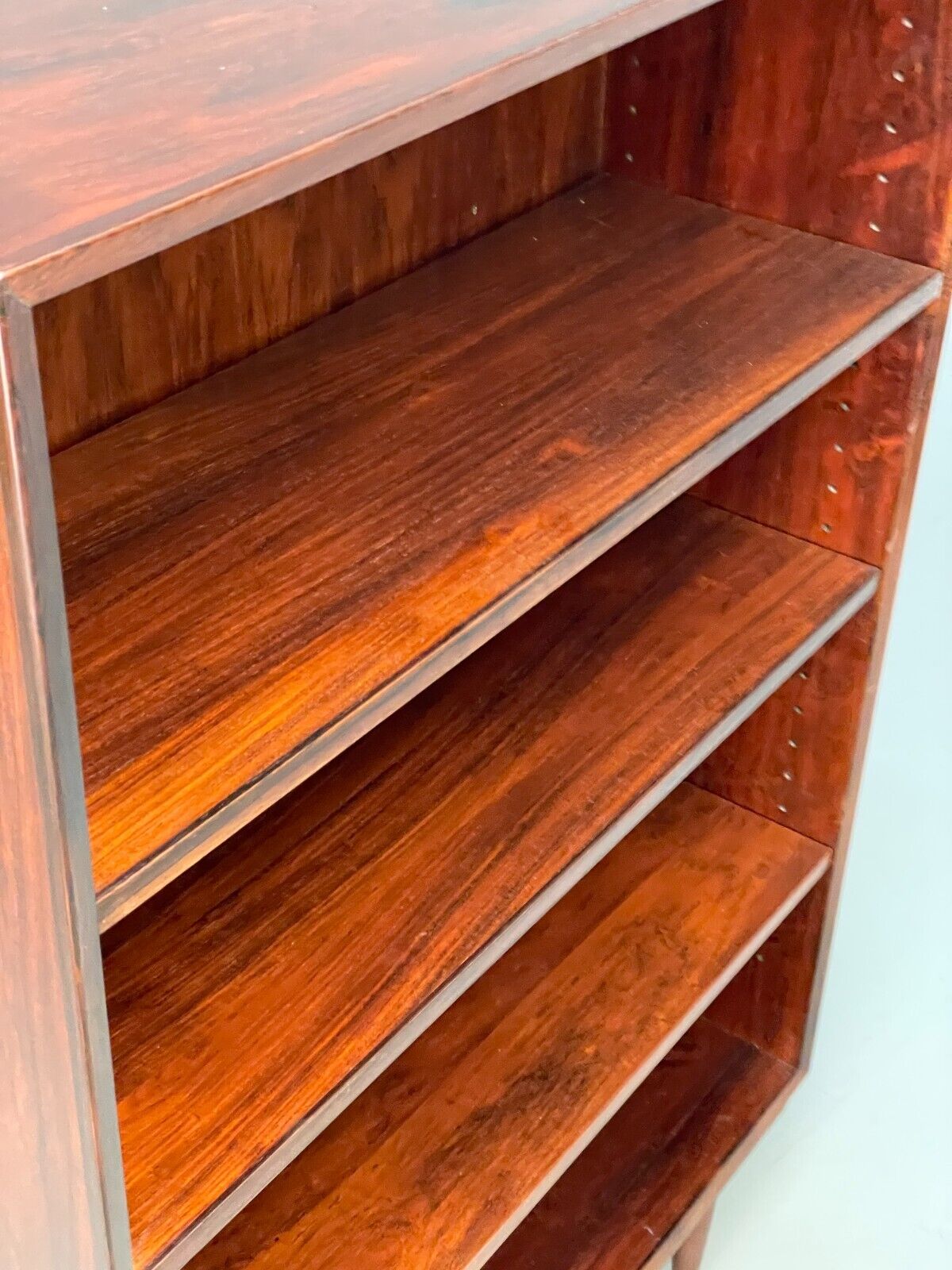 Vintage Danish Bookcase Shelving Unit By LYBY Møbler Adjustable EB9131 MWOO - UKDK FURNITURE