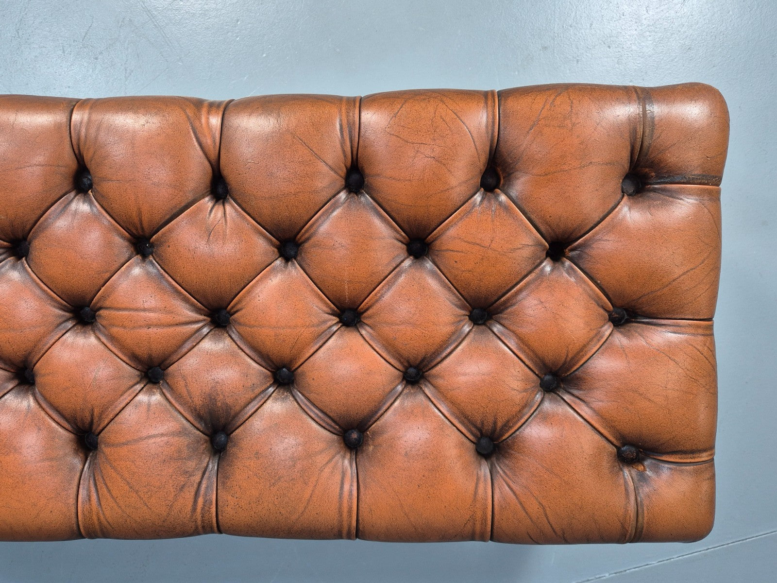 Vintage Georgian Style Leather Upholstered Buttoned Long Ottoman  EB10623 MFOO4