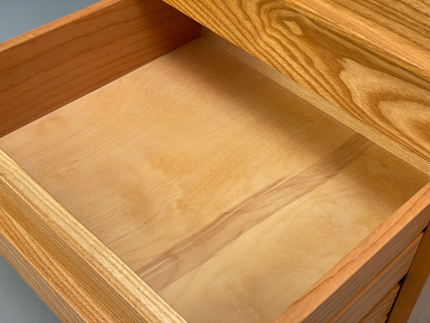 Solid Ash Chest Of Drawers With Mid Century Styled Handles EB9725 MWOO - UKDK FURNITURE