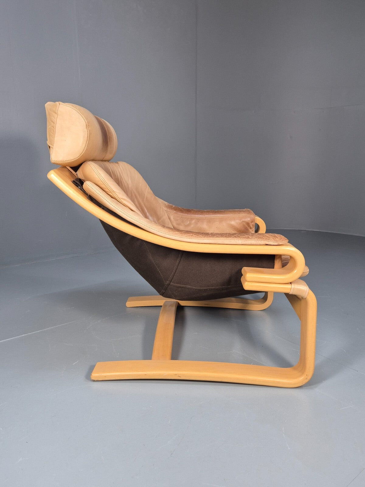 Vintage Danish Skippers Bentwood and Leather Apollo Lounge Chair EB9268 MBEN - UKDK FURNITURE