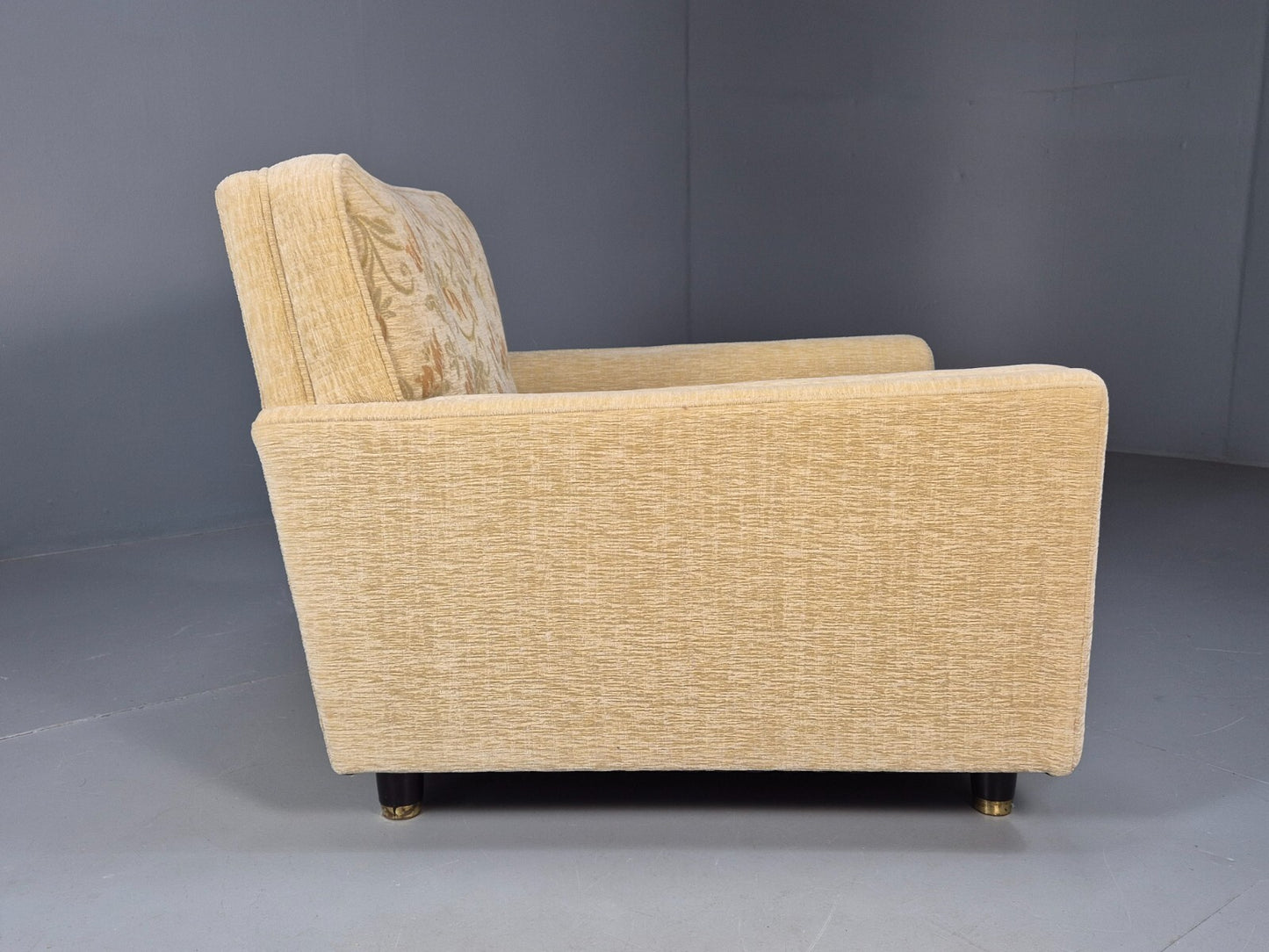 Vintage 1960s Lounge Chair in Cream Floral Retro MCM EB9682 MNOR - UKDK FURNITURE