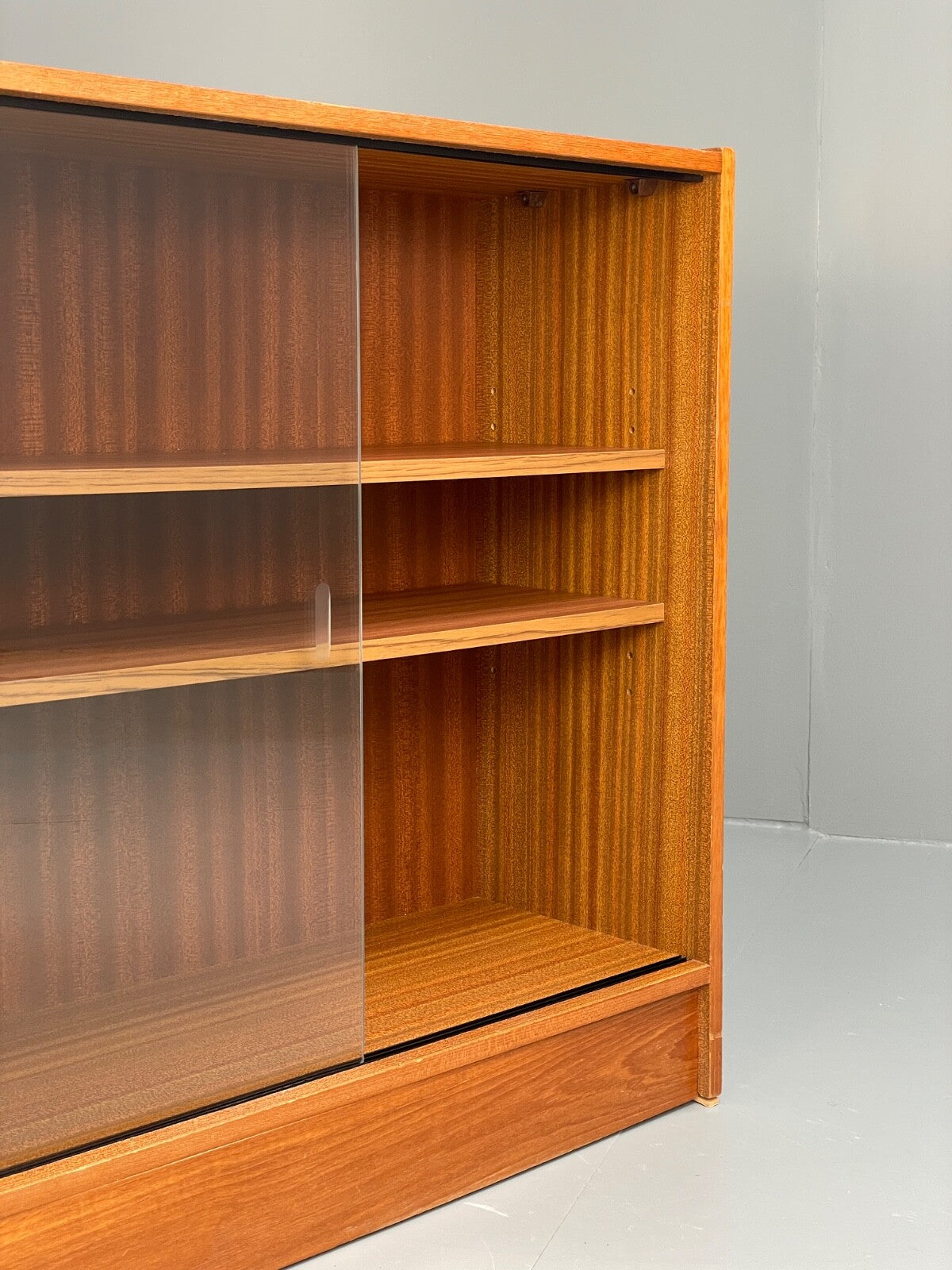 1970s Teak Shelving Unit Glass Doors And Cupboard Retro Bookcase EB8165 MWOO - UKDK FURNITURE