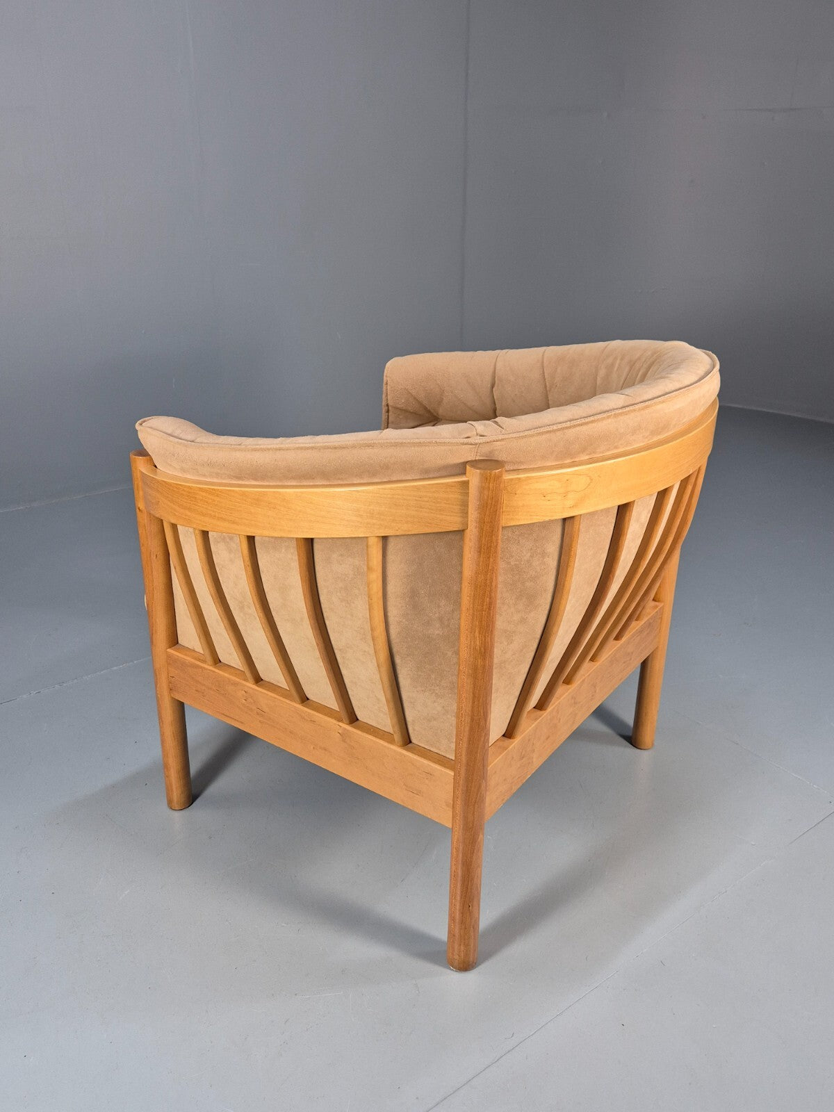 Nielaus and Jeki Vintage Danish Lounge Chair Curved Beech Frame MCM EB9309 MNOR - UKDK FURNITURE