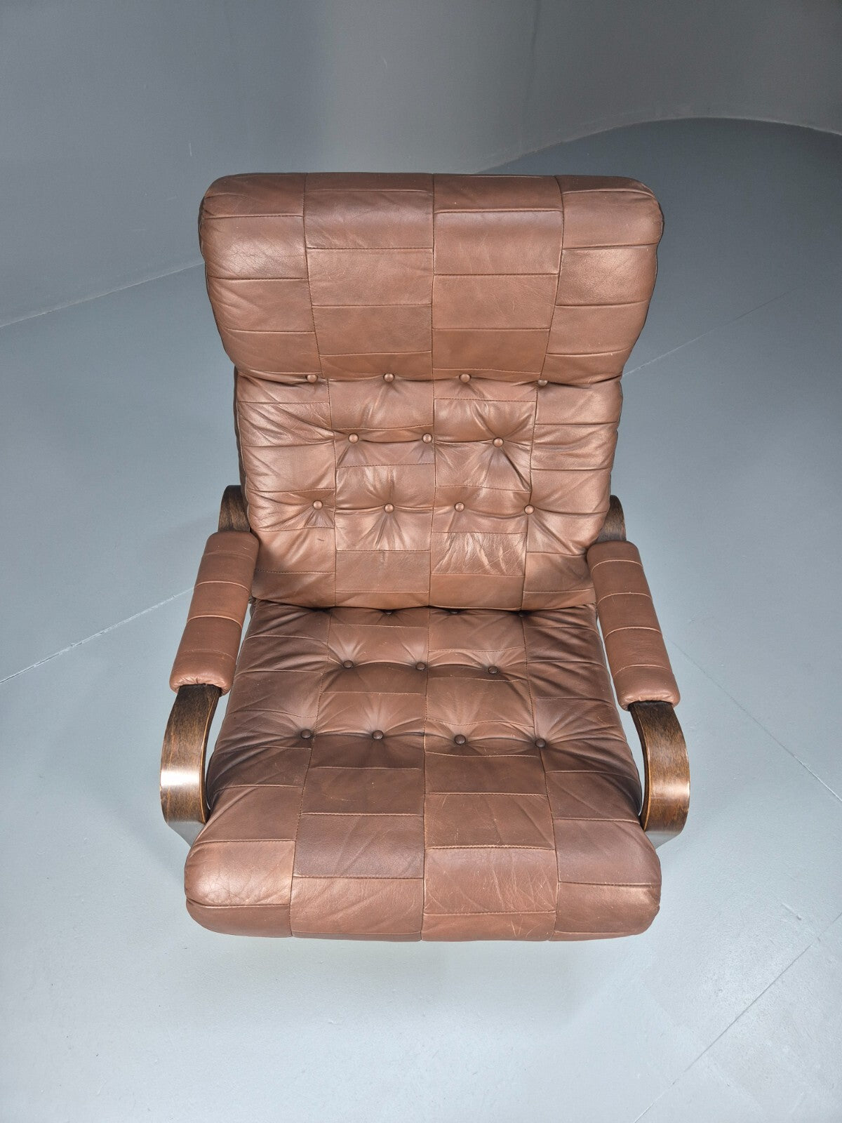 Vintage Danish Bentwood Lounge Chair Brown Leather Buttoned 1970s EB9486 MBEN - UKDK FURNITURE
