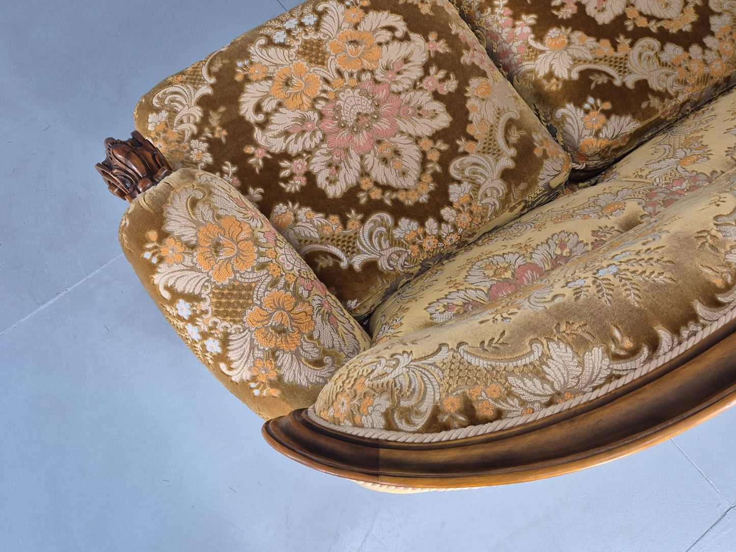 Vintage Danish 1970s 3 seater Sofa Gold Floral Upholstery Hardwood Frame EB12743