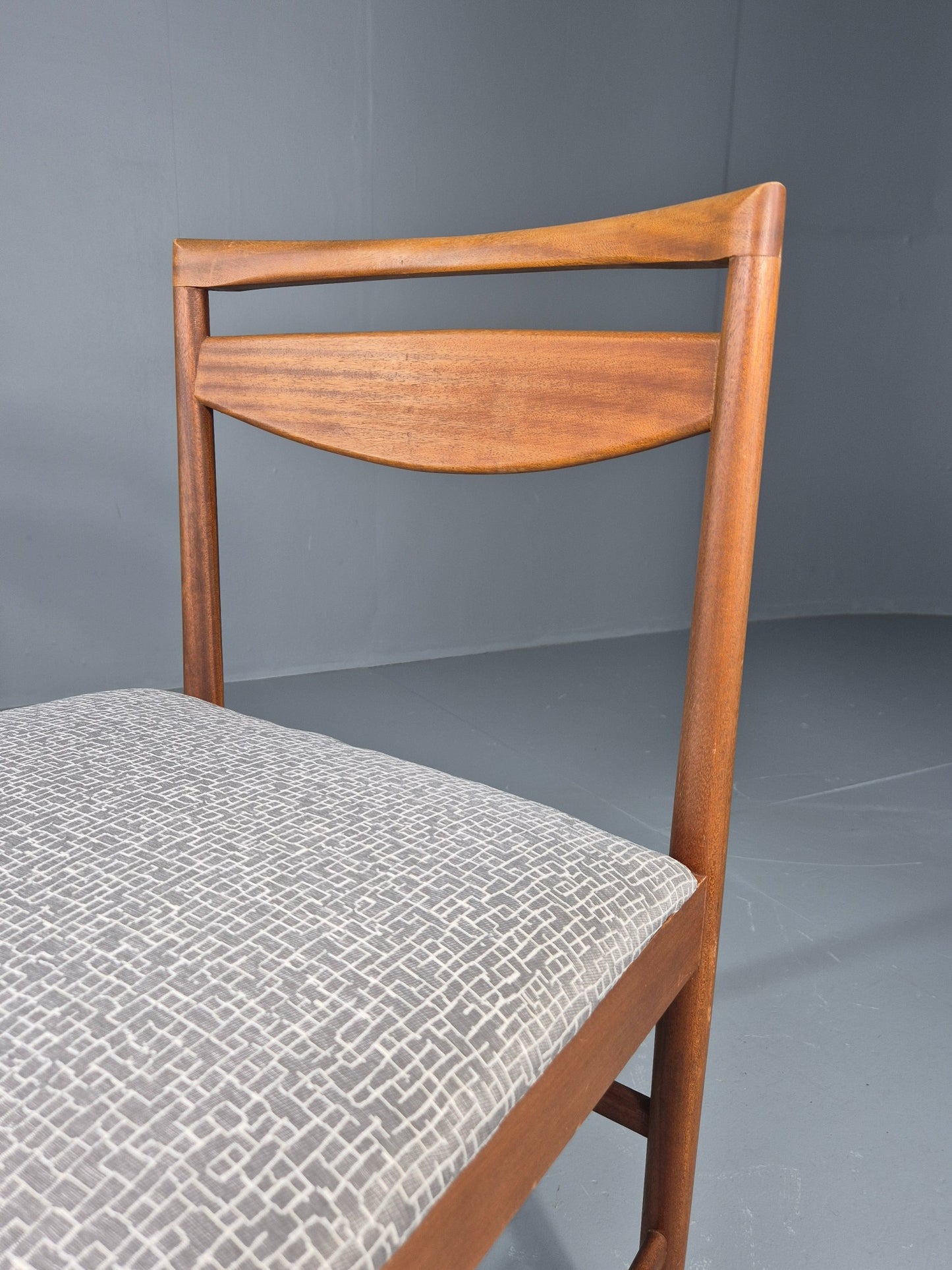 Single Vintage McIntosh Dining Chair Model 9433 Teak New Upholstery EB12309