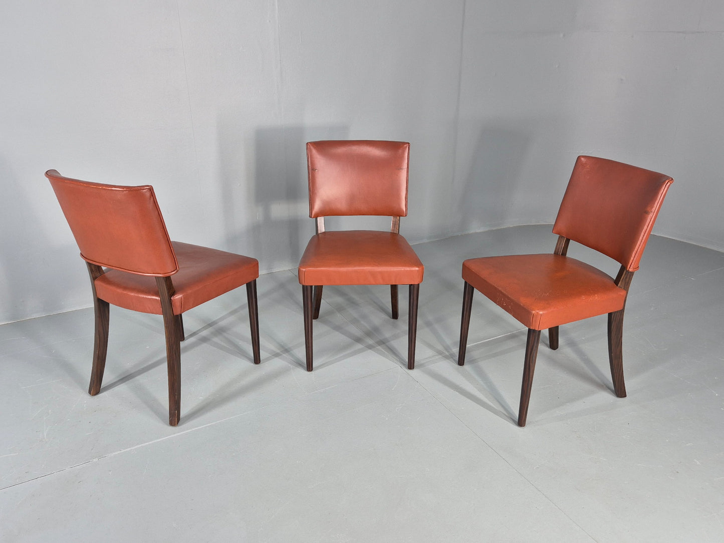 3 Mid Century Style Leather Dining Chairs Rero late 20th Century EB12532