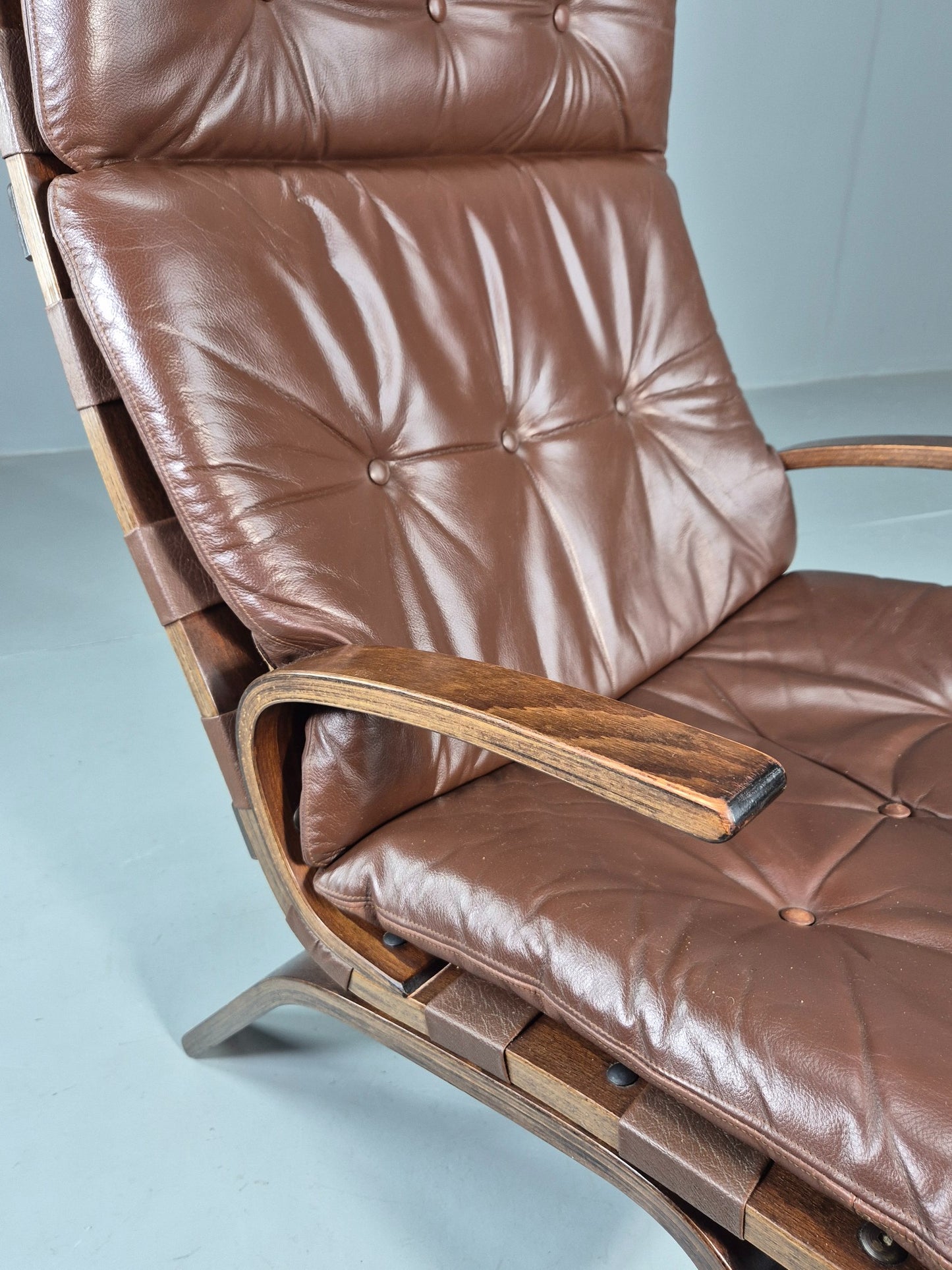 Vintage 1970s Leather Lounge Chair Farstrup Denmark Bentwood Frame Retro EB12311