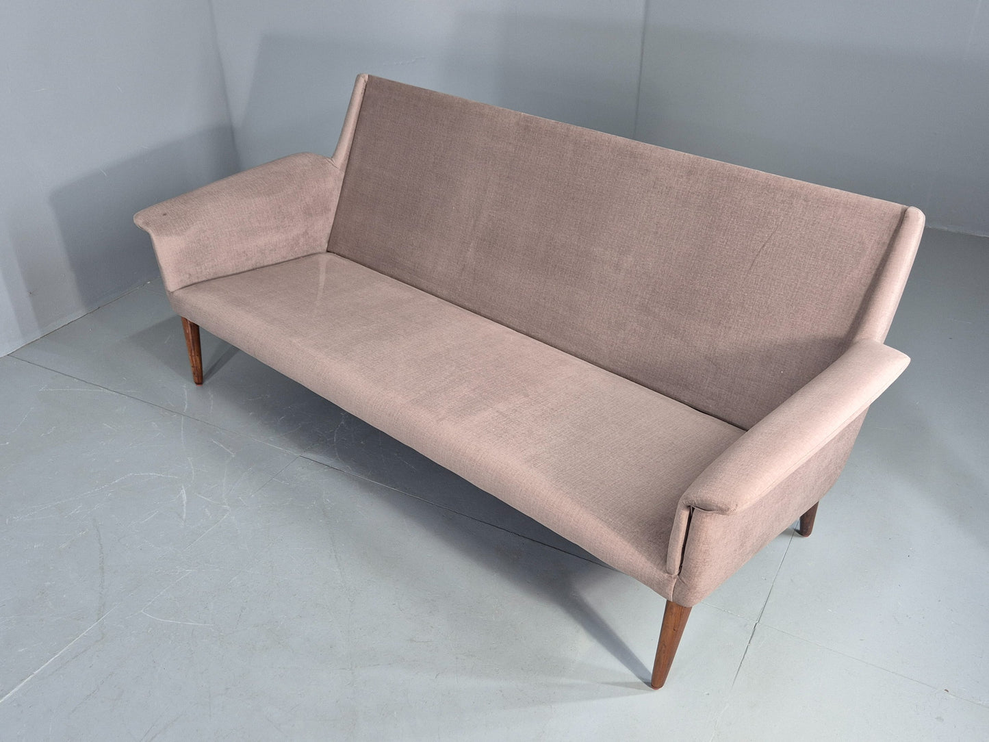Vintage Mid Century Sofa Folke Ohlsson for Fritz Hansen New Upholstery EB12394