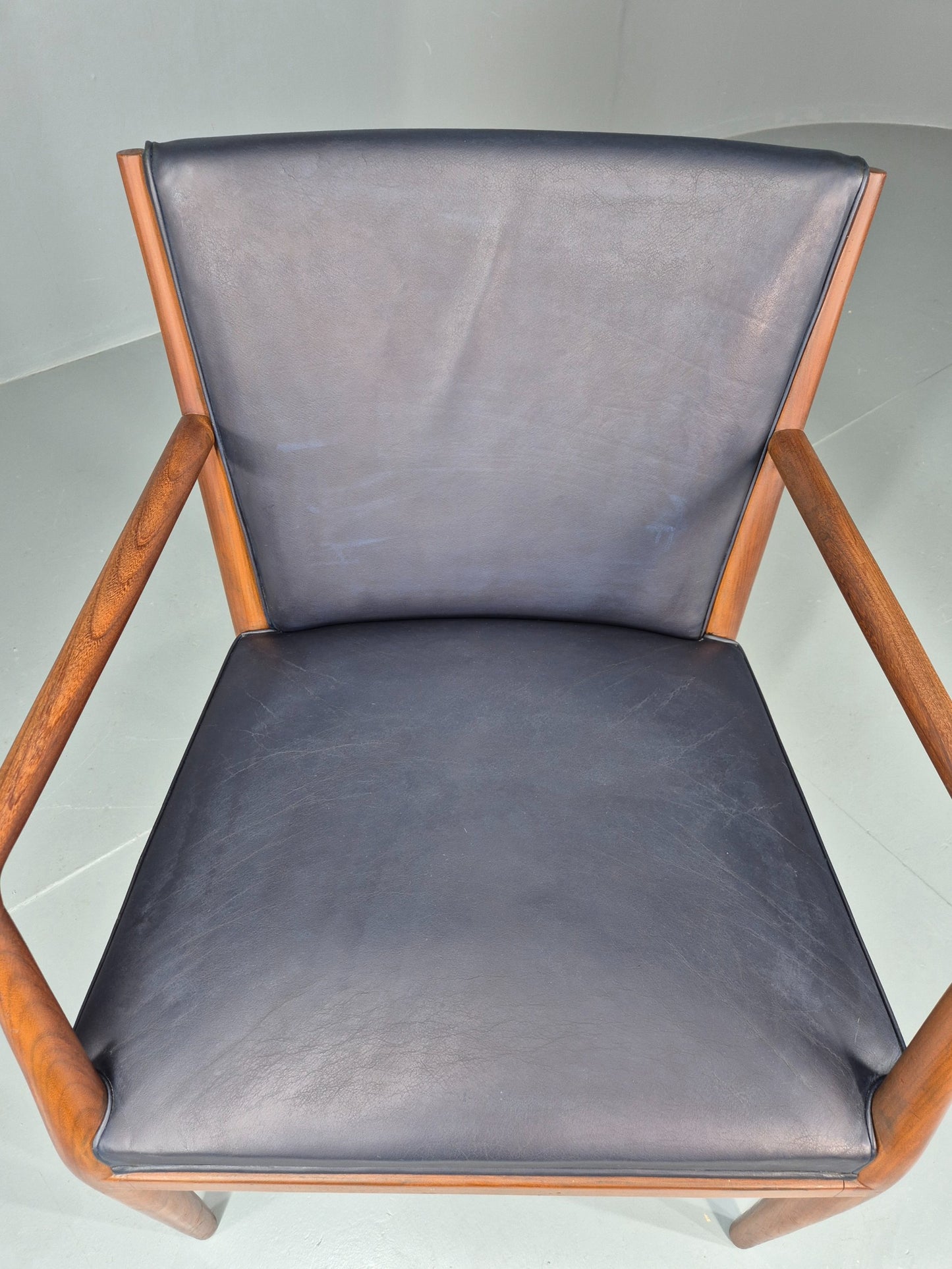 Vintage Mid Century Teak Armchair Blue Leather 1960s Retro EB11894