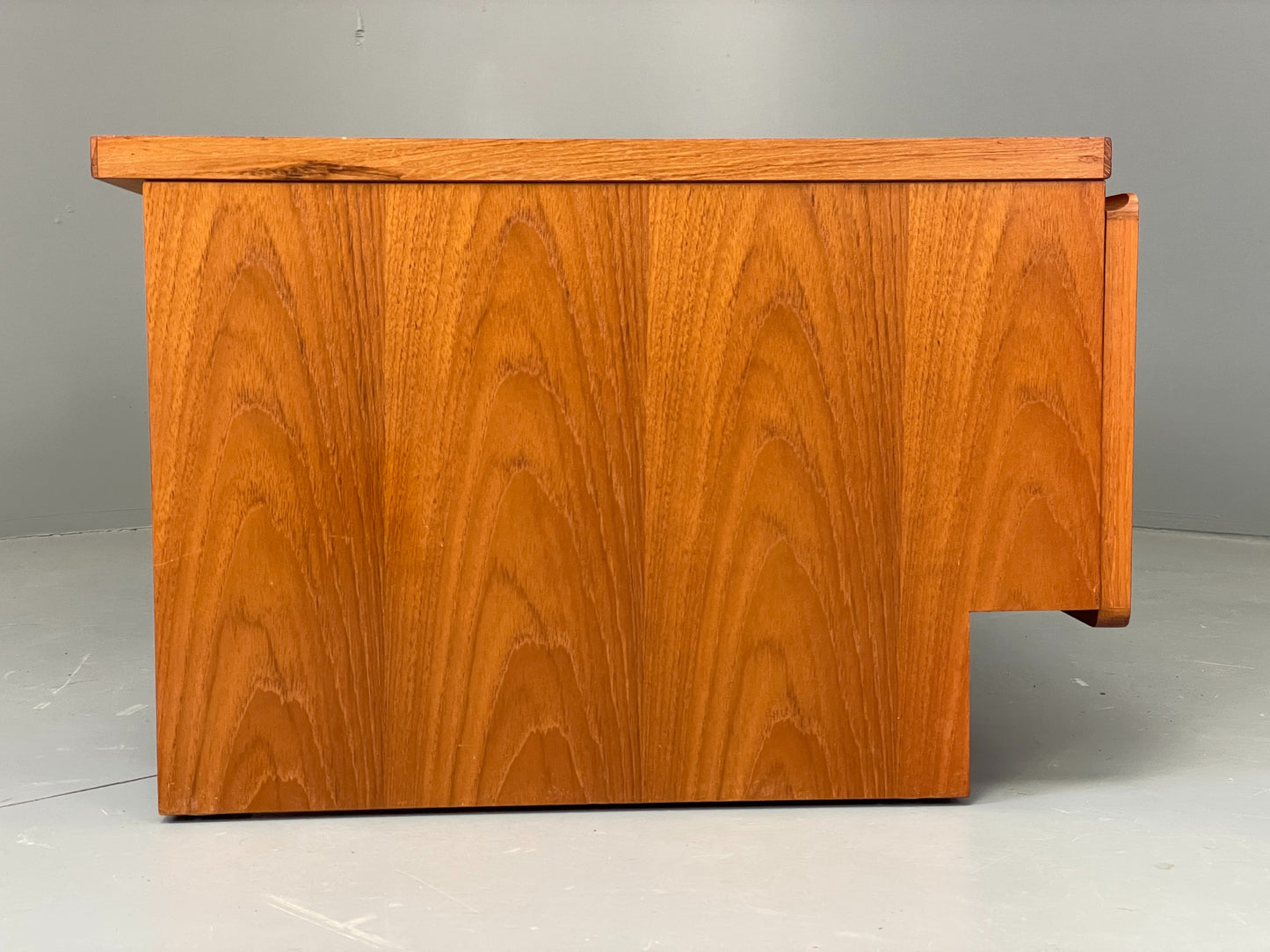 Vintage Teak Drawer TV Unit By Beaver & Tapley 1980s Retro EB12824