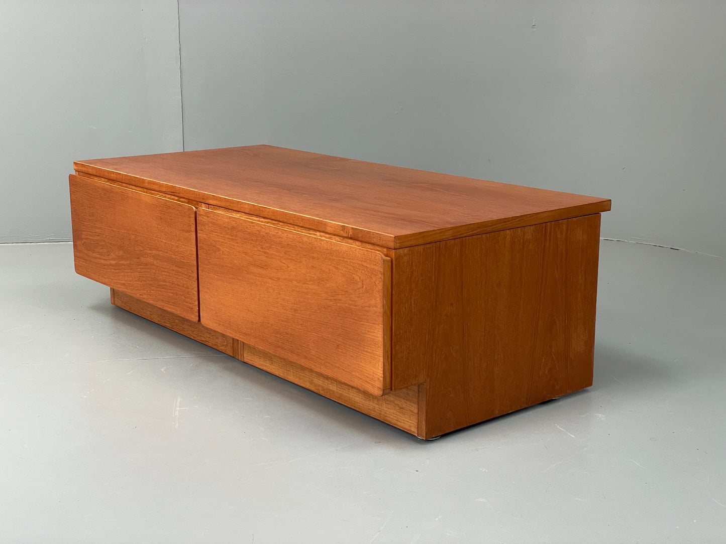 Vintage Teak Sideboard Unit Chest of Drawers By Beaver & Tapley 1980s Retro EB12825