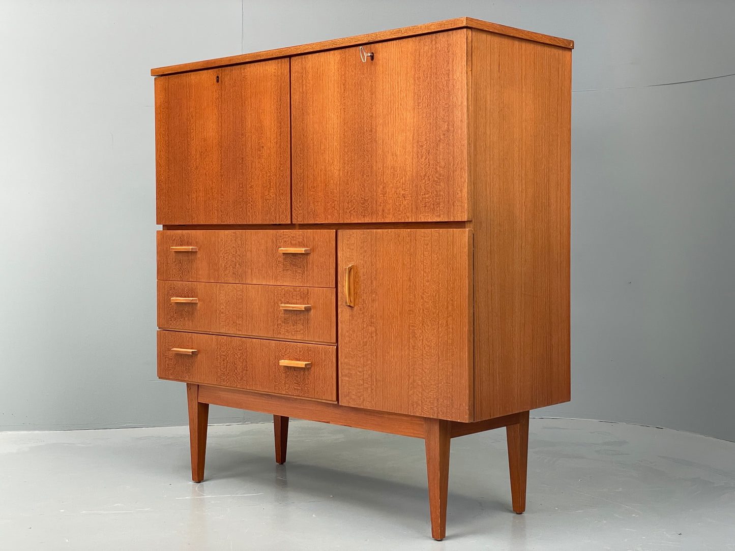Vintage 1960s Teak Cabinet Sideboard Storage Shelving Drawers EB12294