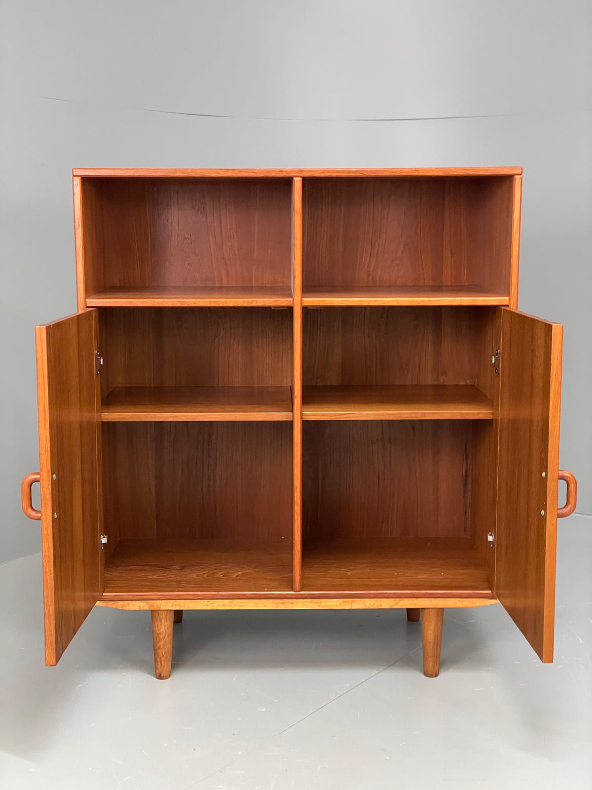 Vintage Teak Cabinet Danish 1970s Retro Mid Century Shelving Cupboard EB12964