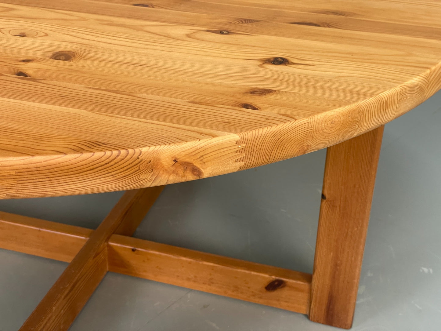Vintage Pine Coffee Table Round Solid 1970s Wilhelmsson Style Swedish EB10823