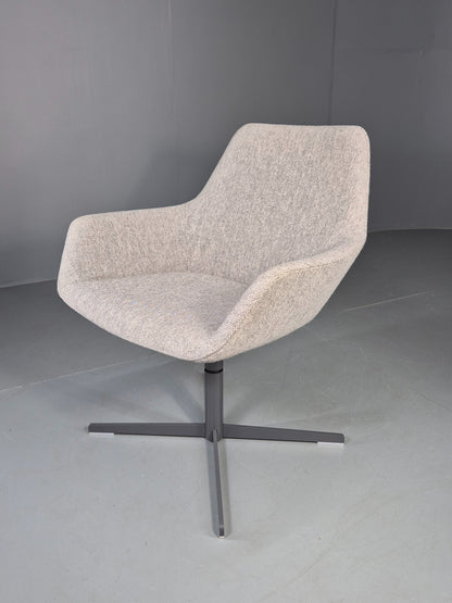 Vintage Swivel Tub Chair Hitch Mylius Modern Design Retro Cream EB12844