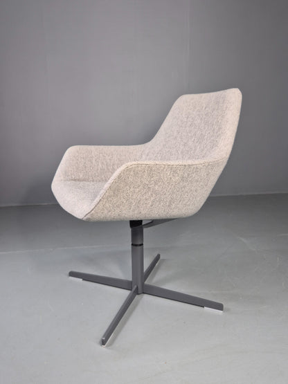 Vintage Swivel Tub Chair Hitch Mylius Modern Design Retro Cream EB12844
