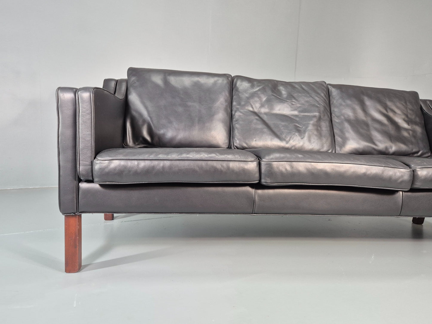 Vintage 3 seater Sofa Mid Century Skippers Black Leather Retro 1970s EB12172