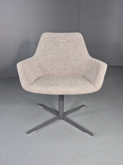 Vintage Swivel Tub Chair Hitch Mylius Modern Design Retro Cream  EB12842