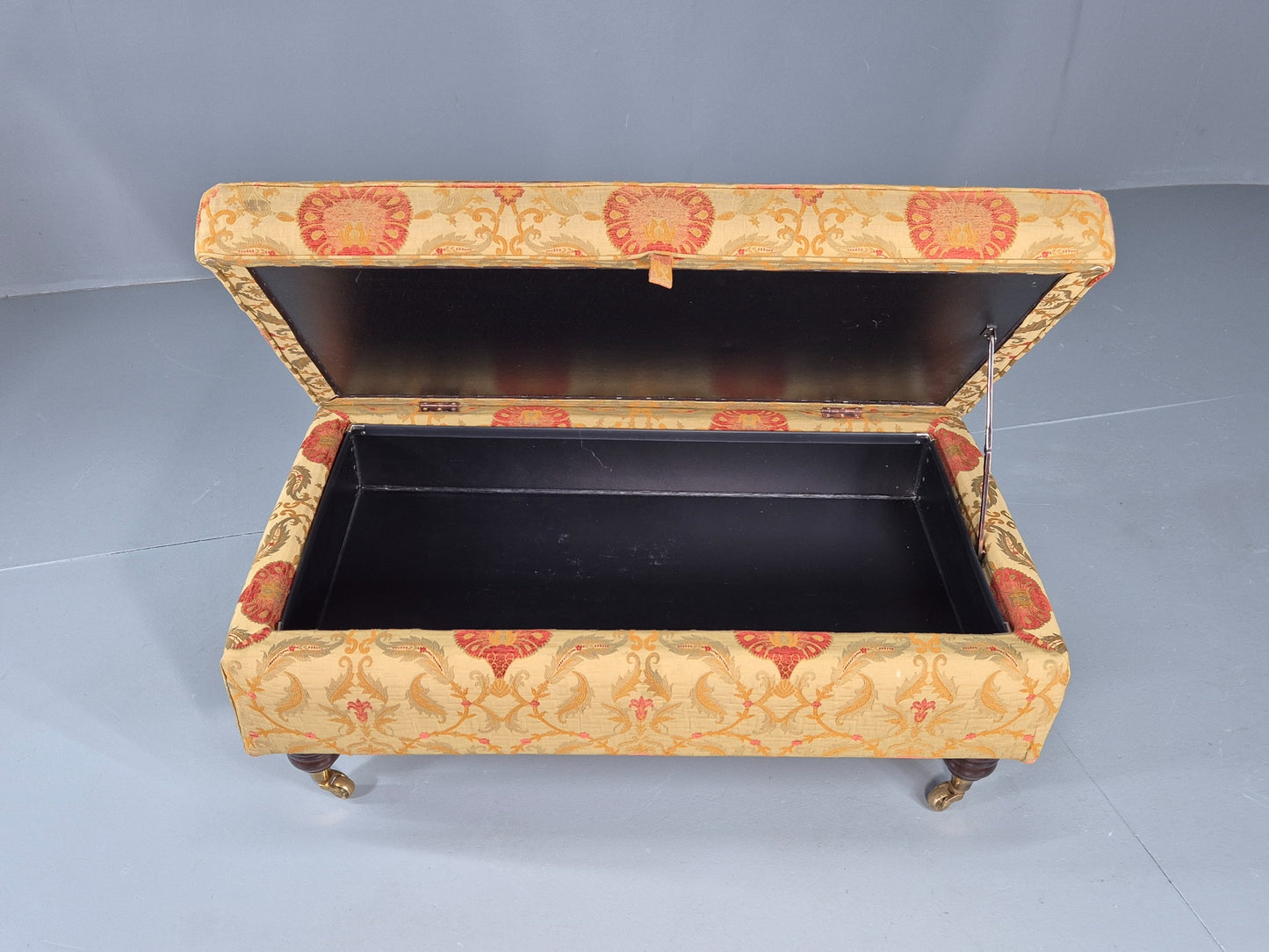 Vintage Antique Style Footstool Ottoman Classical Style Modern  EB12476