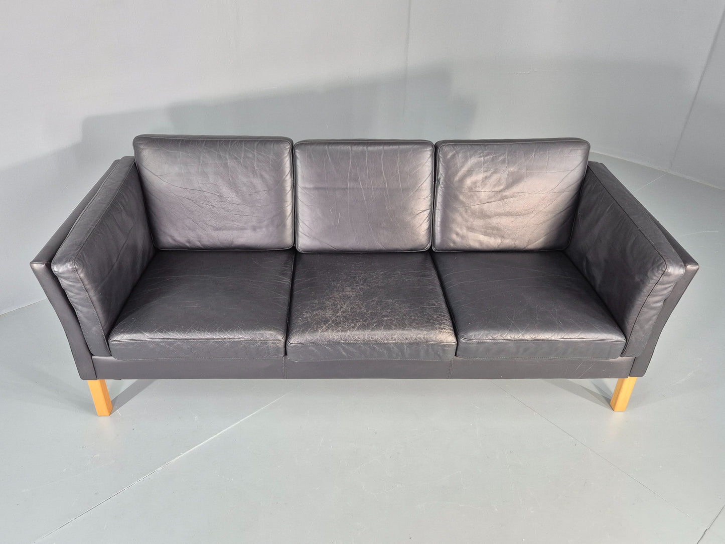 Vintage Danish 3 seater Sofa Black Leather 1980s Retro MCM EB12453