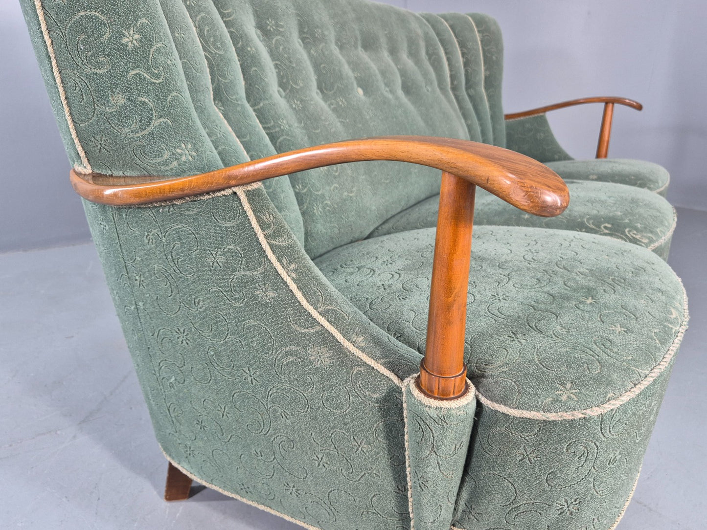 Danish 1950s 3 seater Sofa Shell Back Green Moquette Curved Front EB12768