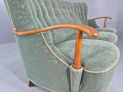 Danish 1950s 3 seater Sofa Shell Back Green Moquette Curved Front EB12768