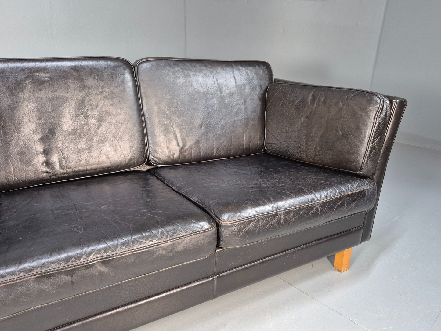 Vintage 2 seater sofa Danish Mid Century Black Leather Retro 1970s EB09407